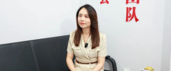 女经销商征服铜陵餐饮：椰合商贸怎么用勤策拿下光良酒？